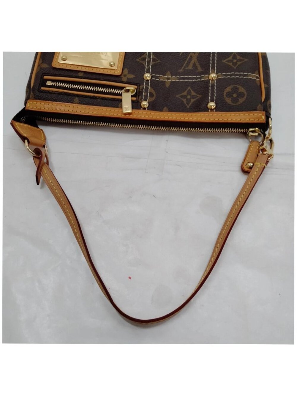 Authentic Louis Vuitton Monogram Pochette Bosphore Shoulder Bag - Picture 7 of 16